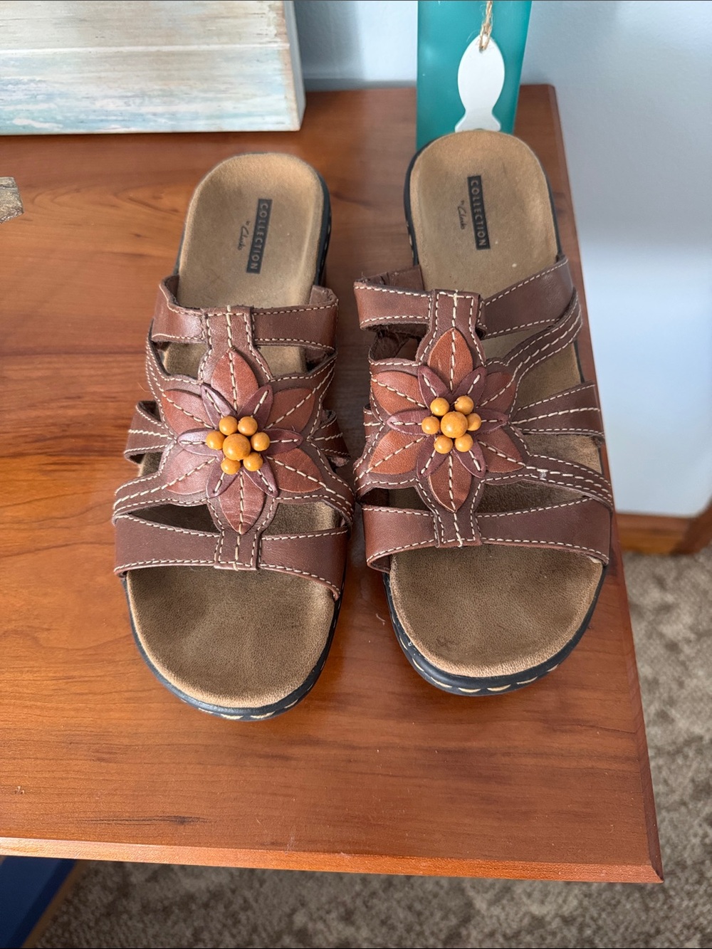 Clark's Women's Brown Floral Leather Slide Sandals